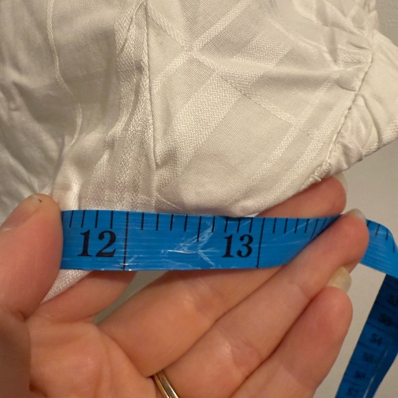 Jaclyn Smith Elegant White Tie-Front Blouse - Picture 6 of 6